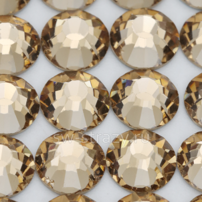 YHB 28 ss30 Light Colorado Topaz F 121