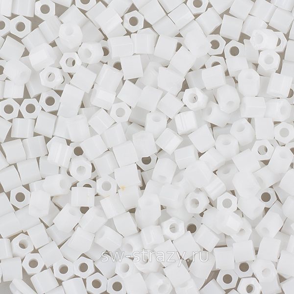 Шестиугольный 11/0 #0041 Белый