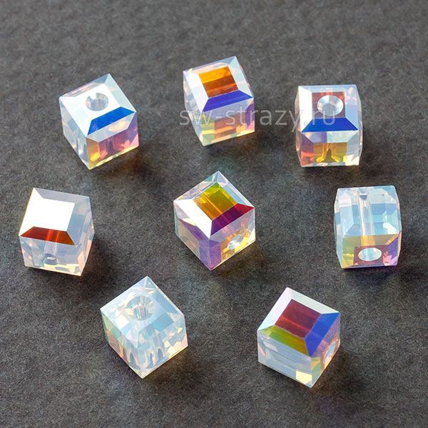 Бусины 5601 6 mm White Opal AB