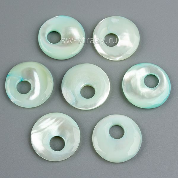 Подвеска-бублик из перламутра 20 мм светло-зеленая*